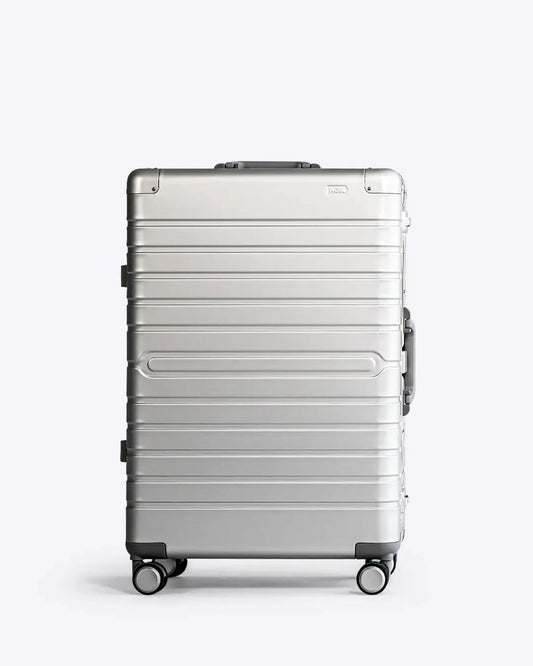 Check-in: Aluminum 28" — Voyager Elite