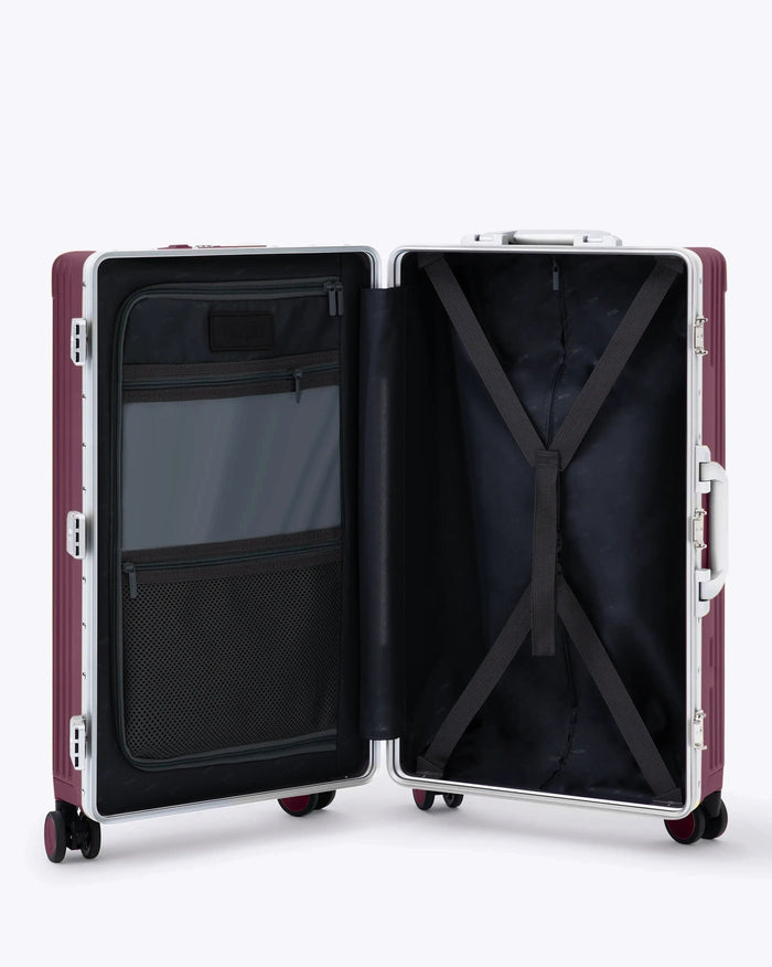 Check-In: All-In-One 28