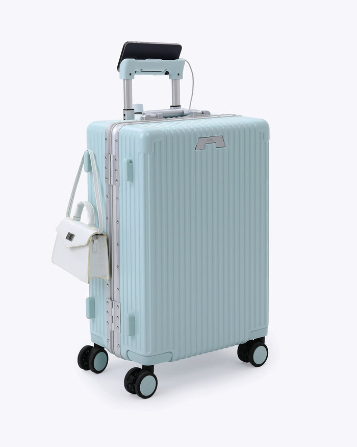 Carry-On: All-In-One Classic