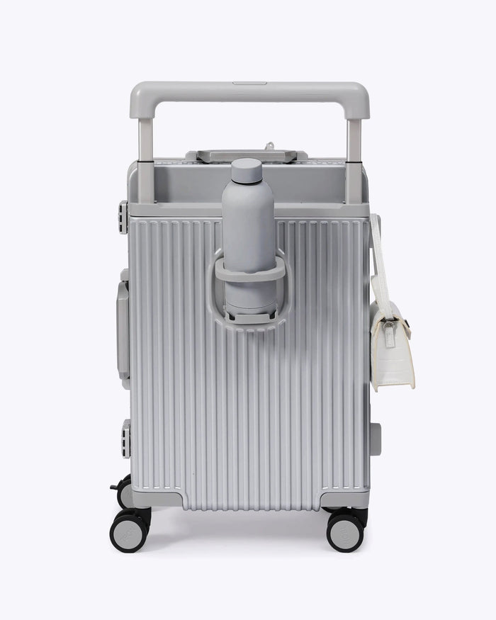 Carry-On: All-in-One Wide Handle