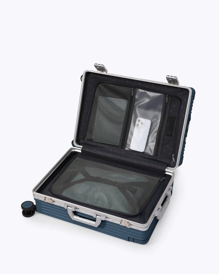 Carry-On: All-in-One Wide Handle